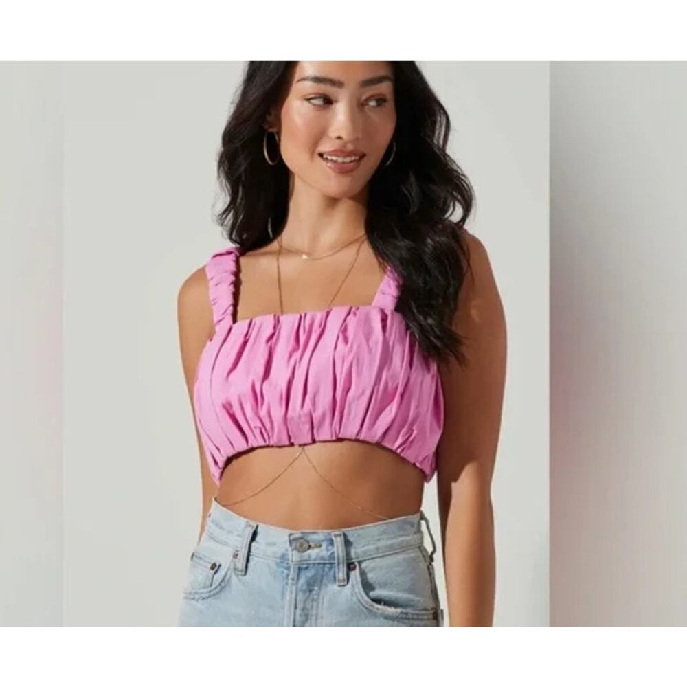 ASTR The Label DIAJA Square Neck Crop Top Pink Pleated  Sz LARGE